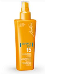 DEFENCE SUN LATTE SPRAY 15 PROTEZIONE MEDIA - Farmasanitas 