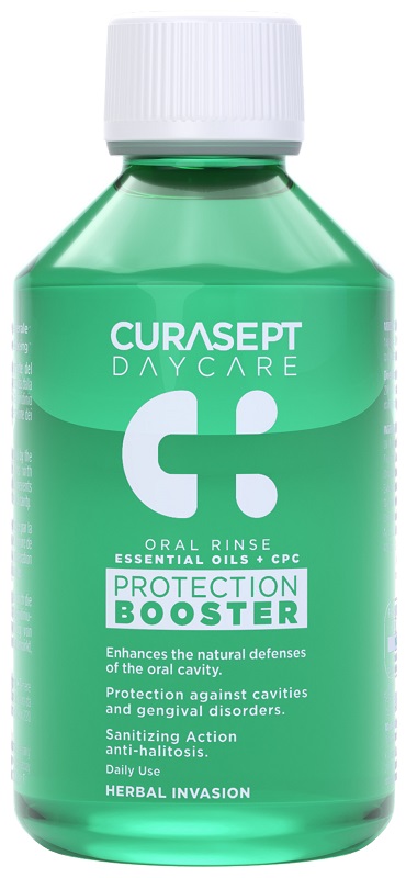 CURASEPT DAYCARE COLLUTORIO PROTECTION BOOSTER HERBAL INVASION 500 ML - Farmasanitas 
